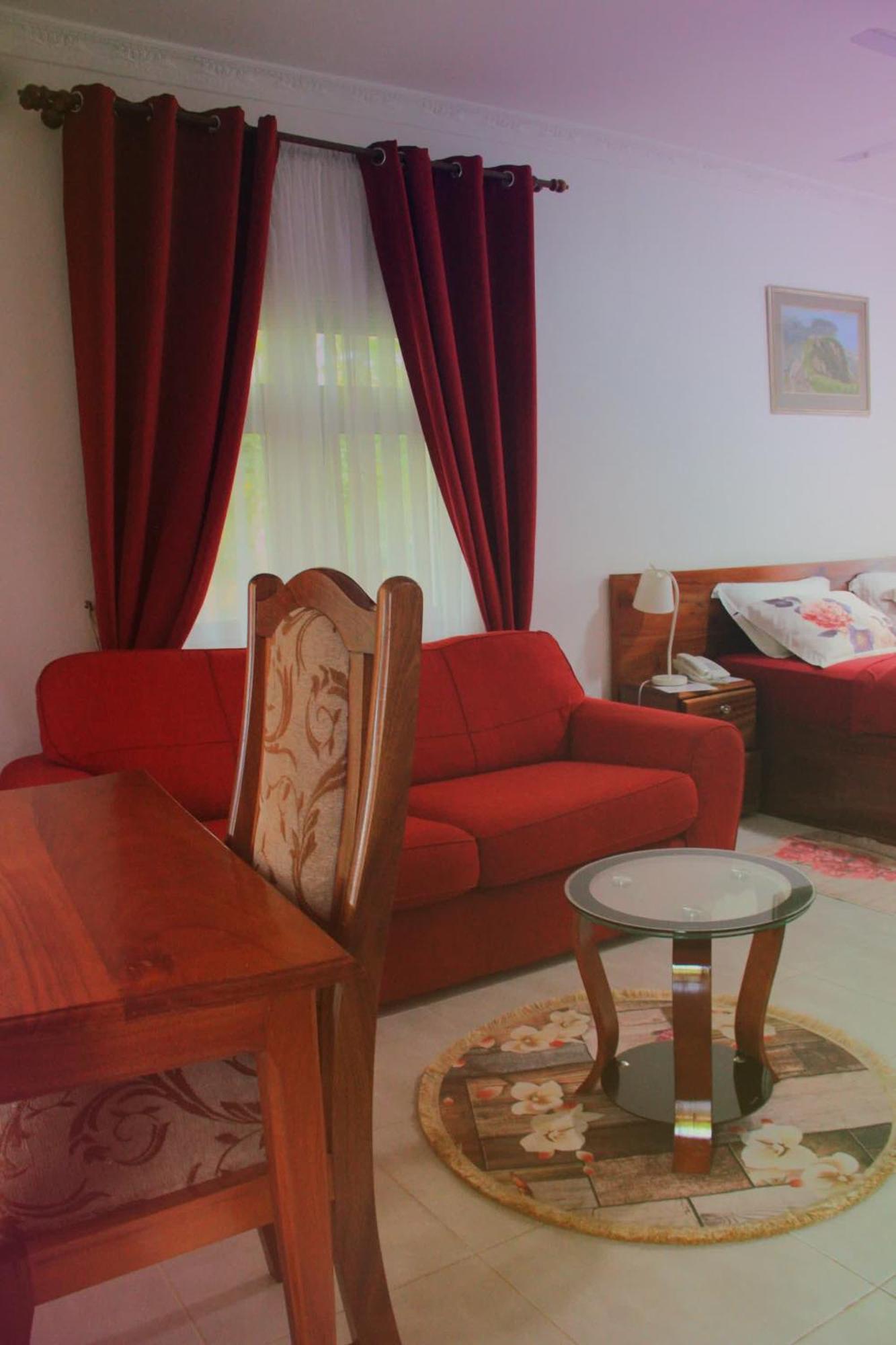 Charlestina Beach Resort Ampeni Екстер'єр фото